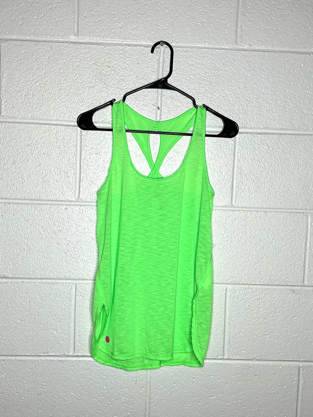 < Lilly Pulitzer Luxletic Neon Green Exercise Tank Top >